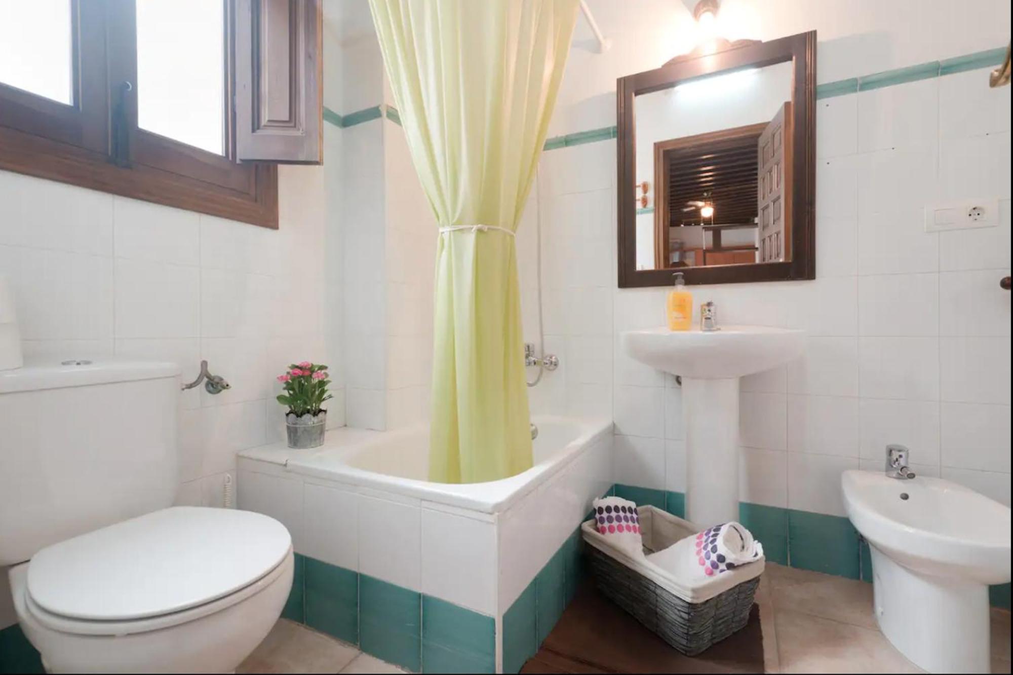 Apartamentos Centro Historico A Los Pies De La Alhambra Granada Ngoại thất bức ảnh